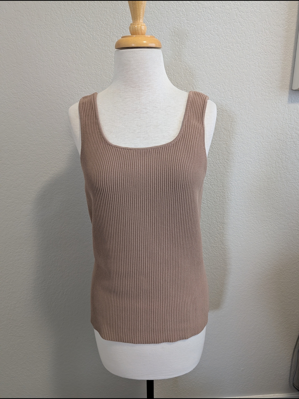 Lysse Ribbed Square Neck Tank - Taupe